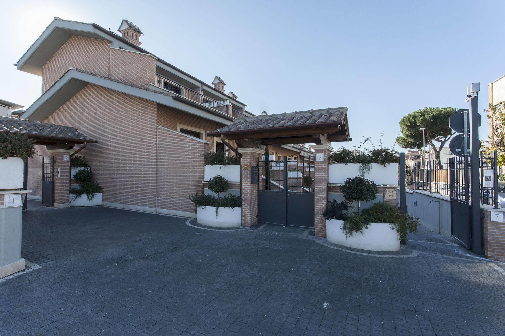 Domus Anagnina Villa Ciampino Exterior foto